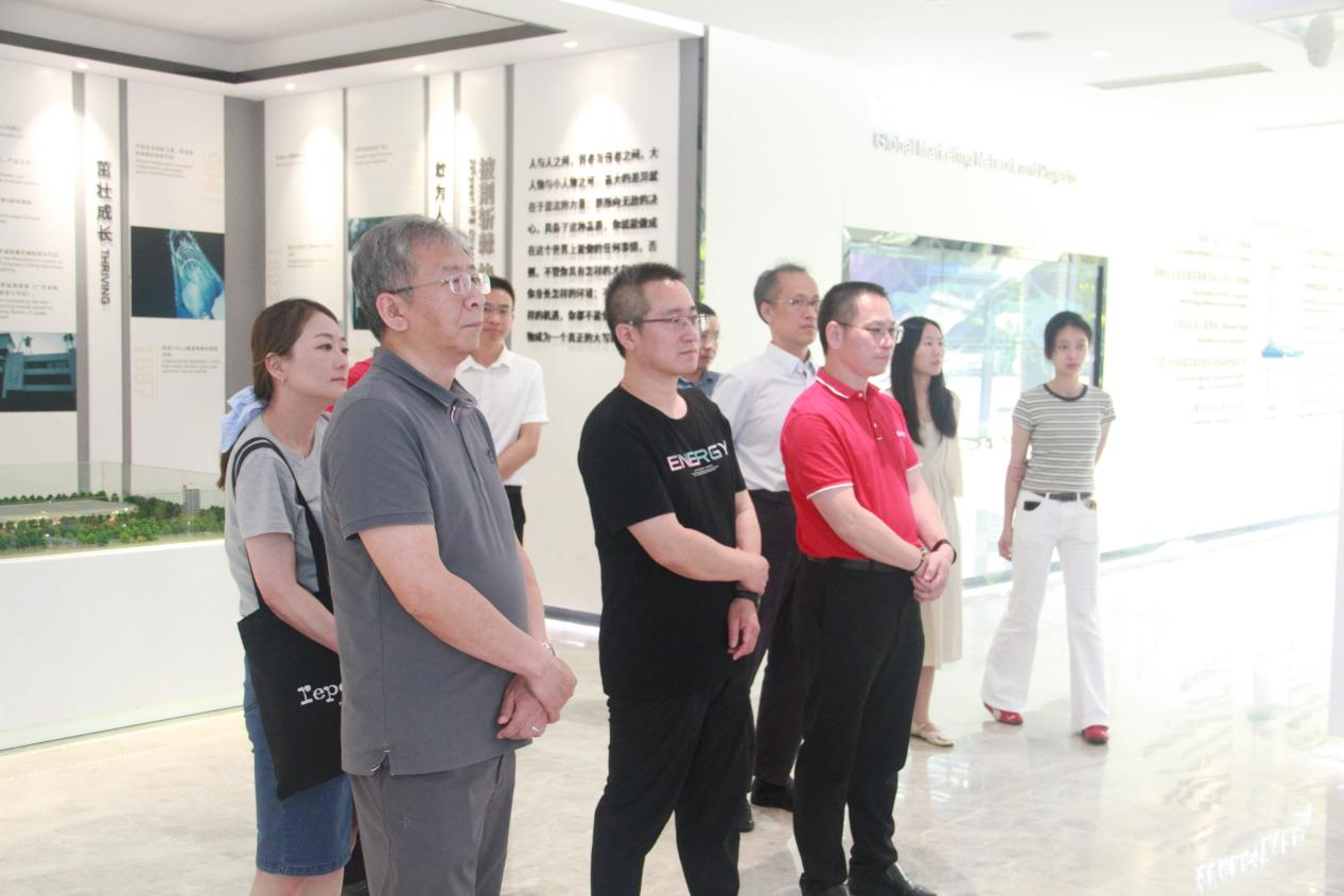 瓦力游戏电梯迎中国特检院专家，共探电梯安全新高度！ 